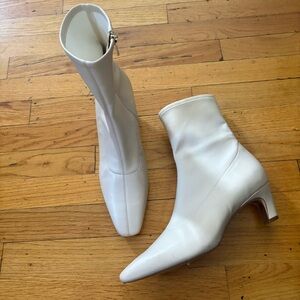 Sam Edelman Ivory Kitten Heel Booties Size 9.5